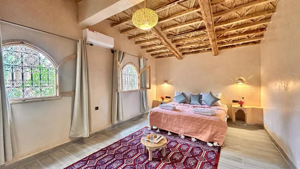 Serenity Lodge Zagora Guest House Restaurant & Desert Excursions