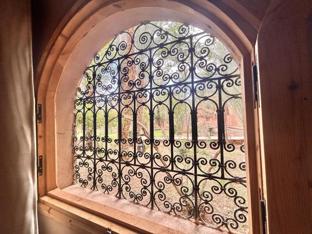 Serenity Lodge Zagora Guest House Restaurant & Desert Excursions