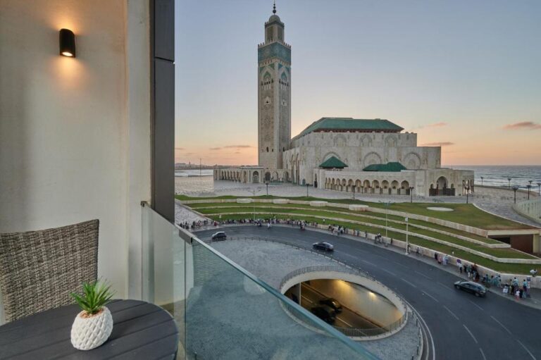 TheCasaEdition - Bel Azur - Sea View & Hassan II Mosqué Residency