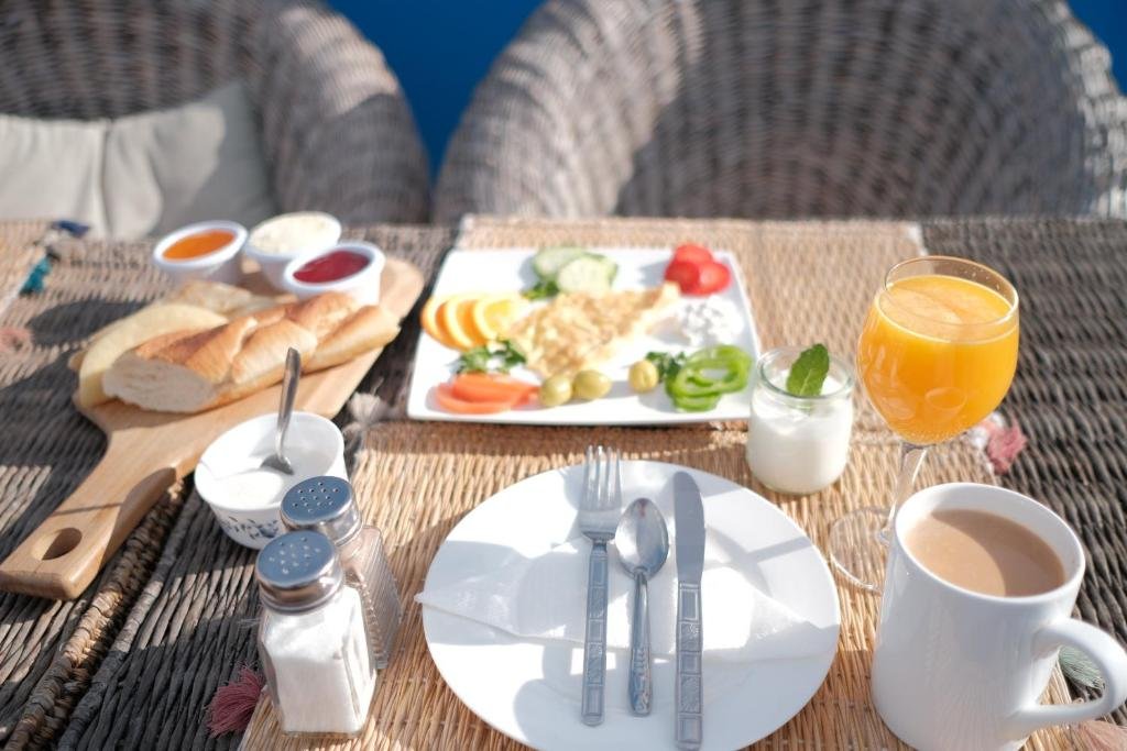 Dar Elrio breakfast